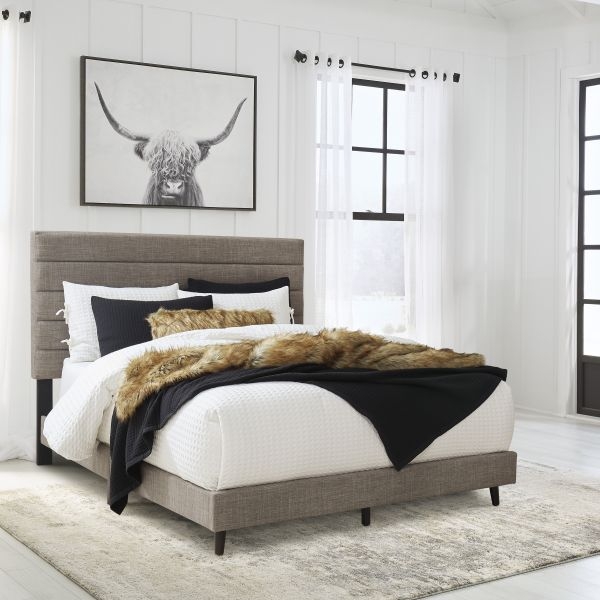 VINTASSO QUEEN UPHOLSTERED BED Adcock Furniture & Design